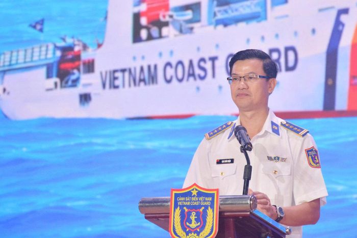 Đại tá Cao Xuân Quận, Phó Chính ủy Bộ tư lệnh Vùng Cảnh sát biển 3 phát biểu tại cuộc thi
