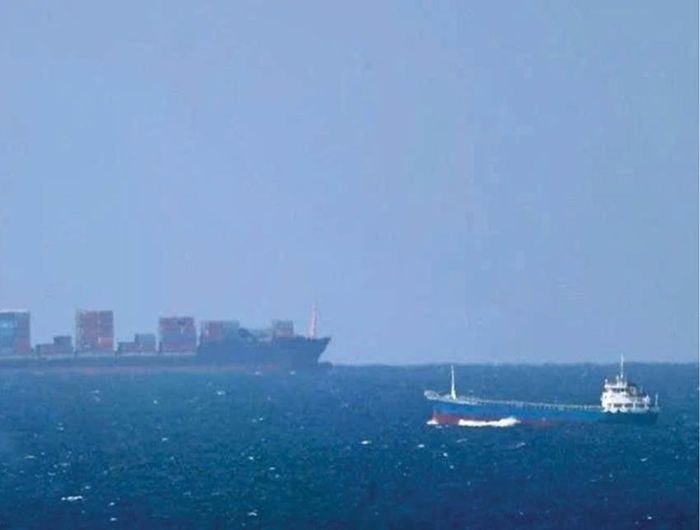 Nằm giữa Orman và Iran, eo biển Hormuz được công nhận là một trong những điểm nghẽn dầu mỏ quan trọng nhất thế giới 