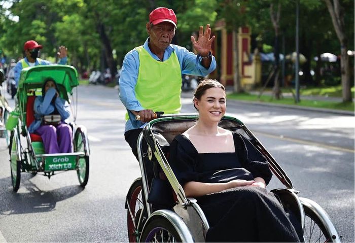  Quanh Huế bằng xích lô