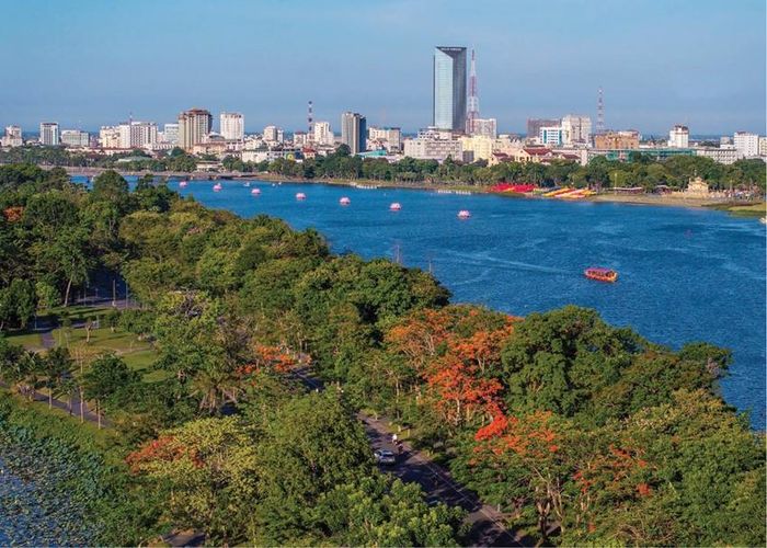 Nhiều lĩnh vực như quy hoạch đô thị, môi trường... đã có sự tham vấn góp ý, phản biện của đội ngũ trí thức, nhà khoa học để hoàn thiện chính sách. Ảnh: Minh Thư