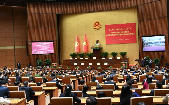 Các đại biểu dự Hội nghị toàn quốc nghiên cứu, học tập, quán triệt và triển khai thực hiện Nghị quyết Đại hội XIV của Đảng