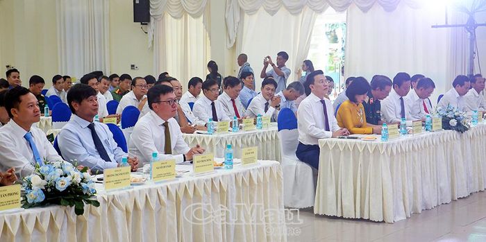 Các đại biểu dự Lễ trao Giải Báo chí khu vực Nam Bộ lần thứ I - năm 2026 tại Trung tâm Phục vụ hội nghị tỉnh Tây Ninh.