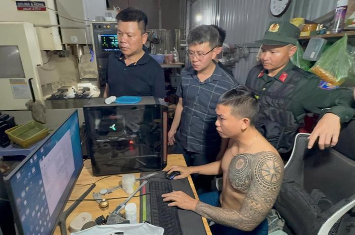 Vũ Mạnh Quyết (TP Đồng Nai) thuê mặt bằng, đầu tư hệ thống máy phay CNC, máy tiện CNC để tổ chức sản xuất các bộ phận, linh kiện cấu thành súng hơi nén PCP.