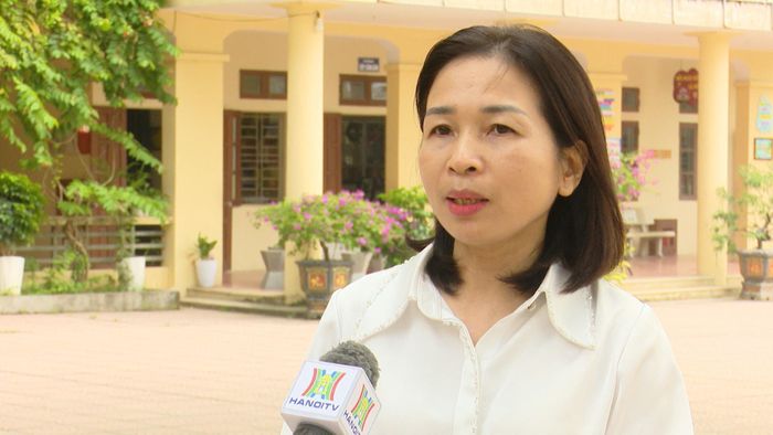 Cô Phùng Thị Thanh Hường, Hiệu trưởng Trường THCS Thái Hòa, xã Vật Lại, thành phố Hà Nội. Ảnh: Thành Công