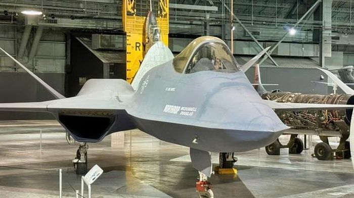Máy bay YF-23. (Nguồn: NSJ)