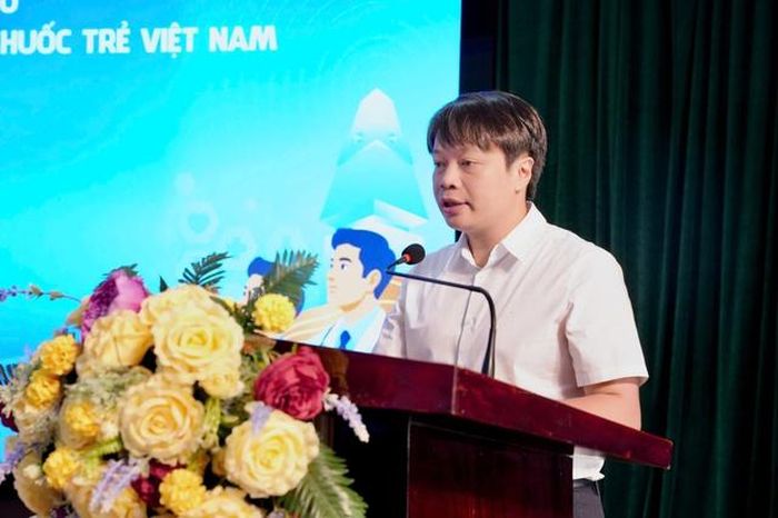 Phó Chủ tịch Thường trực kiêm Tổng Thư ký Hội Thầy thuốc trẻ Việt Nam Nguyễn Hữu Tú chia sẻ về chương trình khám bệnh miễn phí cho người dân.