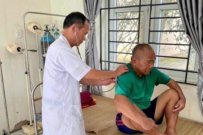 Hoạt động chăm sóc sức khỏe người bệnh tại Trung tâm. Ảnh: T.H.