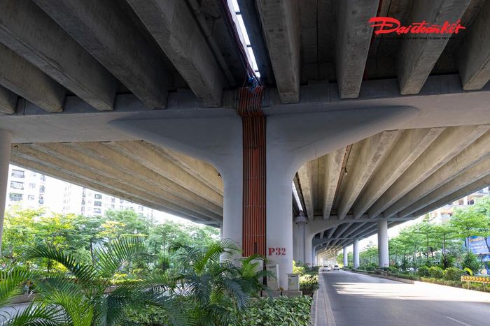 Kết quả kiểm tra cho thấy có 3 gối cầu tại trụ P32 gồm G1N, G13S và G12S đã trượt hoàn toàn khỏi đá kê. Ngoài ra, 5 gối cầu khác bị trượt hoặc xoay lệch khỏi vị trí thiết kế từ 30% đến 60% diện tích tiếp xúc.