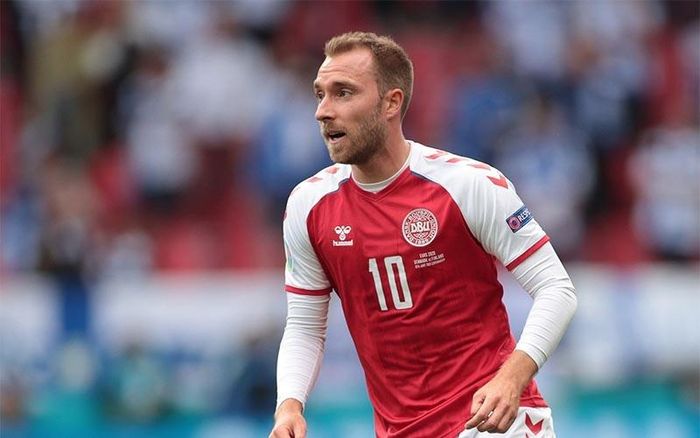  Eriksen thoát khỏi "lưỡi hái tử thần" lần thứ 2 khi đang thi đấu. 