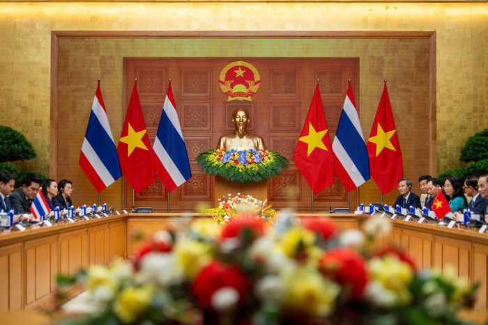 Trên bình diện quốc tế và khu vực, Việt Nam và Thái Lan duy trì phối hợp chặt chẽ tại các diễn đàn đa phương như ASEAN, Liên hợp quốc, APEC và các cơ chế hợp tác tiểu vùng Mekong, góp phần thúc đẩy hòa bình, ổn định và phát triển bền vững trong khu vực. Ảnh: Việt Linh.