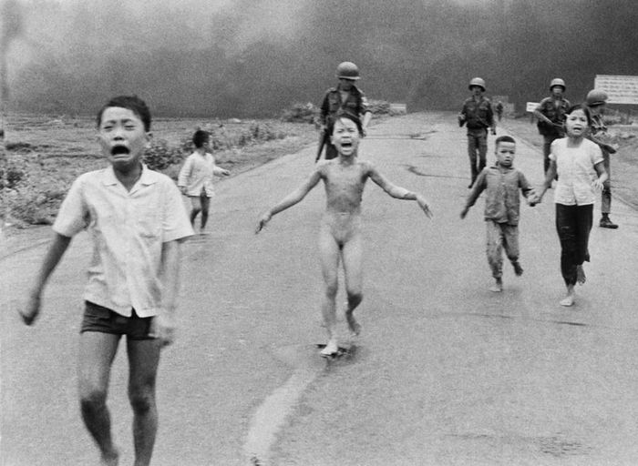 Bức ảnh “Em bé Napalm”. Ảnh: Nick Út
