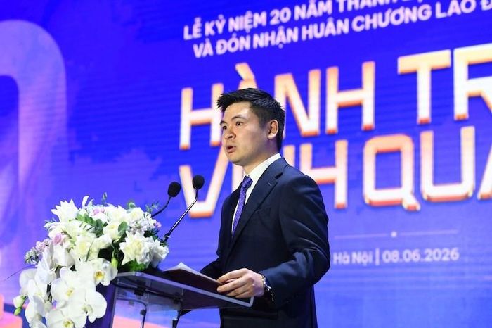 Phó Chủ tịch Tập đoàn T&amp;T Group, Chủ tịch CLB Bóng đá Hà Nội Đỗ Vinh Quang phát biểu tại sự kiện