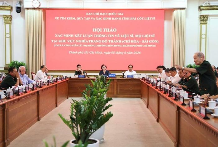 Hội thảo xác minh kết luận thông tin về liệt sĩ tại khu vực Nghĩa trang Đô Thành (Chí Hòa – Sài Gòn), nay là Công viên Lê Thị Riêng - Ảnh: VGP/Thu Giang