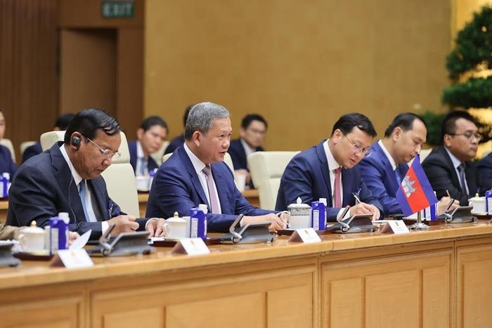 Thủ tướng Hun Manet hoàn toàn nhất trí với các đề xuất của Thủ tướng Lê Minh Hưng về tạo điều kiện cho các doanh nghiệp hai nước đầu tư vào các lĩnh vực hai bên có thế mạnh - Ảnh: VGP/Nhật Bắc