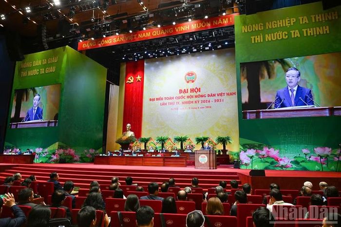 Toàn cảnh phiên trọng thể Đại hội.