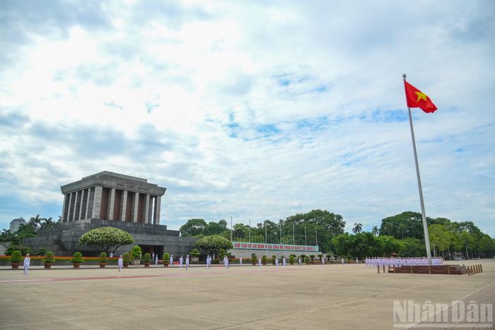 Quang cảnh Lăng Chủ tịch Hồ Chí Minh.