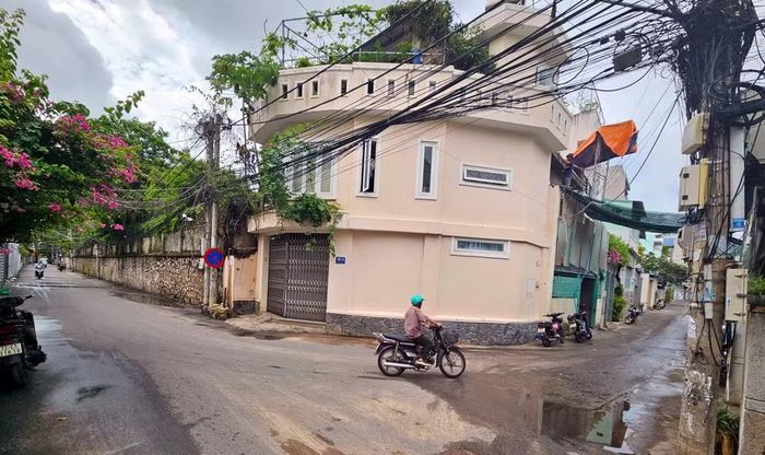 Bên trong hẻm 105 Lê Lợi, phường Vũng Tàu.