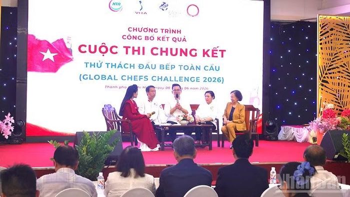 Quang cảnh buổi vinh danh các thí sinh đoạt giải trong cuộc thi Thử thách đầu bếp toàn cầu 2026. (Ảnh: Linh Bảo).