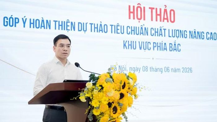 Tiến sĩ Hà Anh Đức chia sẻ thông tin tại hội thảo.