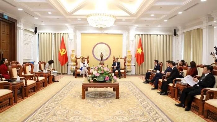 Toàn cảnh buổi tiếp.