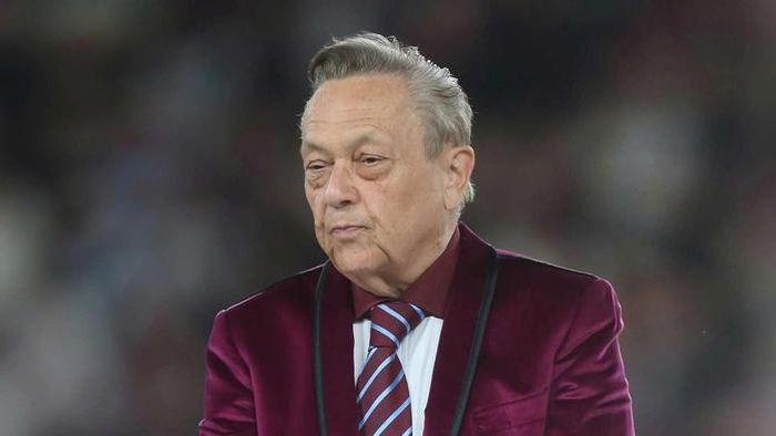 Đồng chủ tịch David Sullivan của West Ham từ chức trước khi truyền thông Anh công bố kết quả điều tra (Ảnh: WEST HAM FC)