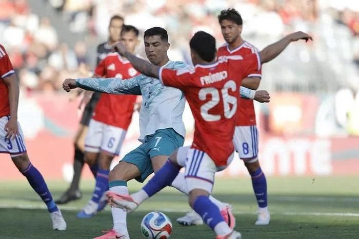Ronaldo (số 7) thi đấu mờ nhạt trong ngày Bồ Đào Nha “làm nóng” trước thềm World Cup 2026