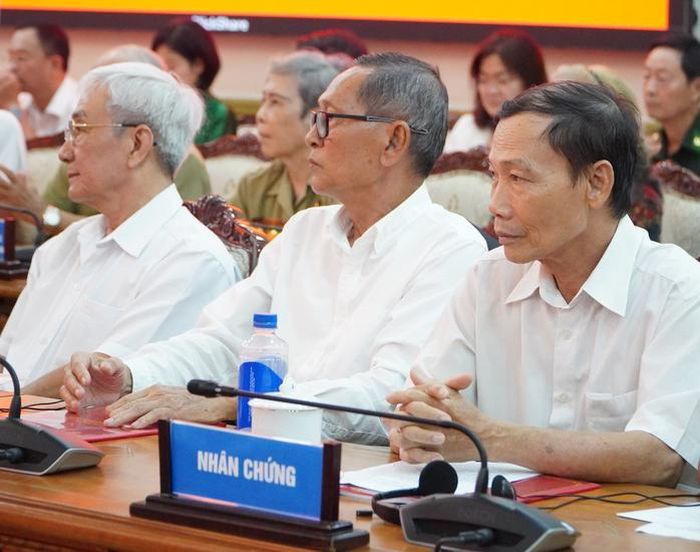 Nhân chứng tham gia hội thảo