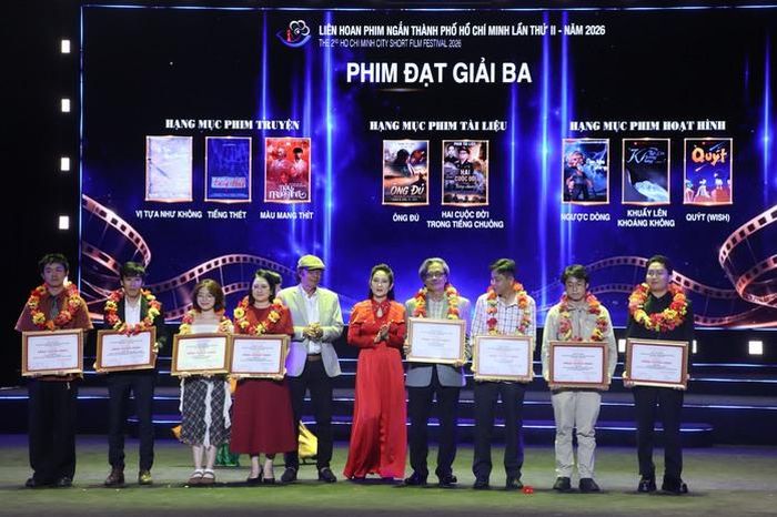 Những tác phẩm đoạt giải ba