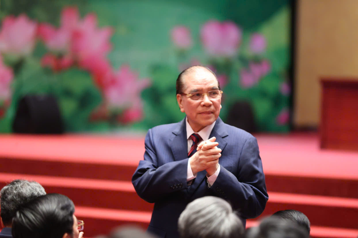  Dự Đại hội có nguyên Tổng Bí thư Nông Đức Mạnh.
