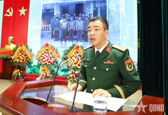  Đại tá Nguyễn Thanh Quang, Giám đốc Trung tâm Tư vấn khảo sát thiết kế công trình quốc phòng trình bày diễn văn tại buổi lễ. 
