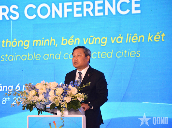 Chủ tịch UBND TP Hà Nội Vũ Đại Thắng phát biểu tại hội nghị.