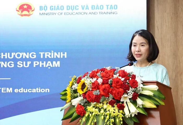 Bà Nguyễn Thị Thanh Minh - Phó Cục trưởng Cục Hợp tác quốc tế (Bộ GD&ĐT) phát biểu khai mạc.