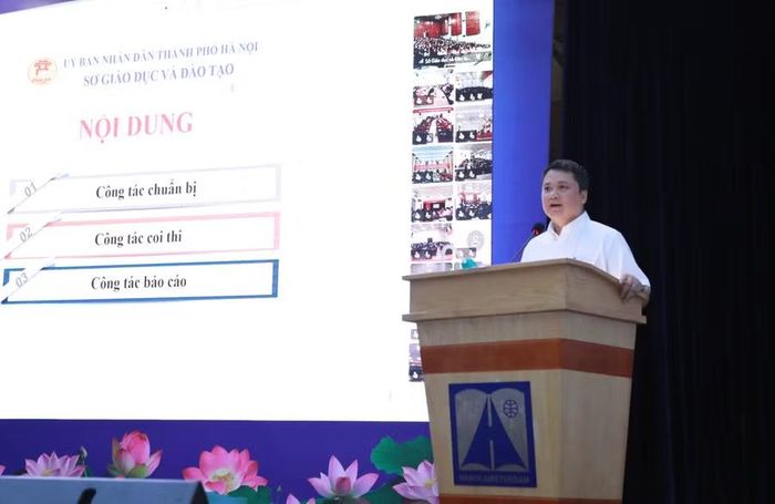 Ông Nghiêm Văn Bình nhấn mạnh tới vai trò công tác tuyên truyền để thí sinh tự giác chấp hành đúng quy chế thi.