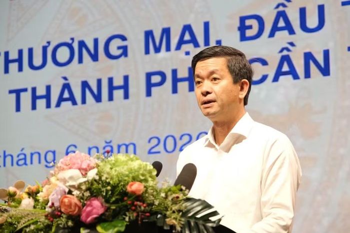 Ông Lê Quang Tùng, Bí thư Thành ủy Cần Thơ, phát biểu chào mừng.