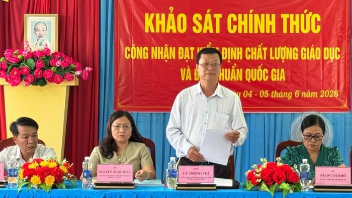 Ông Lê Trọng Trí, Trưởng Phòng GDMN (Sở GD&ĐT An Giang) phát biểu tại buổi làm việc.