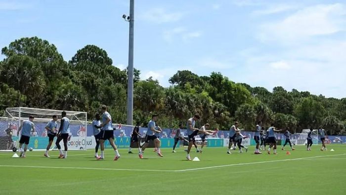Anh vẫn đang tập luyện ở bang Florida