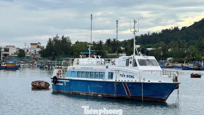 Tàu khách Biển Đông từng được một người dân đảo Lý Sơn mạnh dạn đầu tư khoảng 15 tỷ đồng vào năm 2016.