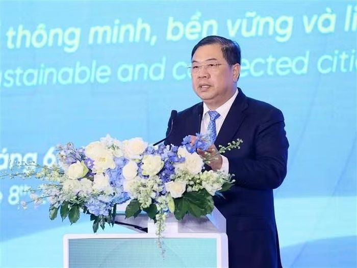 Đồng chí Phạm Gia Túc, Ủy viên Bộ Chính trị, Phó Thủ tướng Thường trực Chính phủ phát biểu định hướng. (Ảnh: An Đăng/TTXVN)