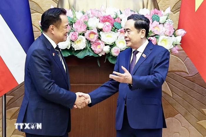 Chủ tịch Quốc hội Trần Thanh Mẫn hội kiến Thủ tướng Thái Lan Anutin Charnvirakul thăm chính thức Việt Nam và tham dự Diễn đàn Tương lai ASEAN lần thứ ba. (Ảnh: Doãn Tấn/TTXVN)