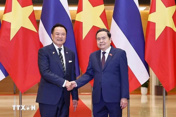 Chủ tịch Quốc hội Trần Thanh Mẫn hội kiến Thủ tướng Thái Lan Anutin Charnvirakul thăm chính thức Việt Nam và tham dự Diễn đàn Tương lai ASEAN lần thứ ba. (Ảnh: Doãn Tấn/TTXVN)