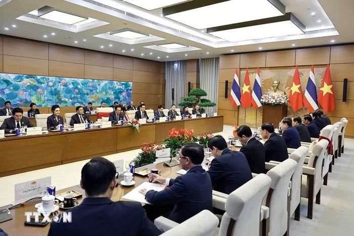 Chủ tịch Quốc hội Trần Thanh Mẫn hội kiến Thủ tướng Thái Lan Anutin Charnvirakul thăm chính thức Việt Nam và tham dự Diễn đàn Tương lai ASEAN lần thứ ba. (Ảnh: Doãn Tấn/TTXVN)