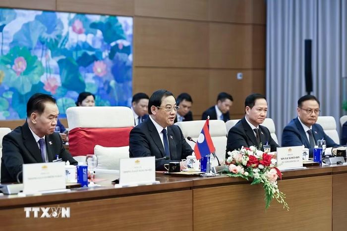 Thủ tướng Lào Sonexay Siphandone phát biểu. (Ảnh: Doãn Tấn/TTXVN)