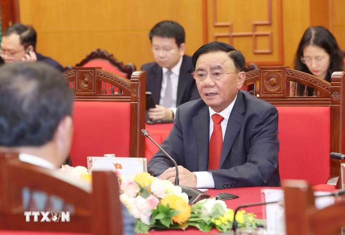 Đồng chí Trần Cẩm Tú, Ủy viên Bộ Chính trị, Thường trực Ban Bí thư phát biểu tại buổi tiếp. (Ảnh: Phương Hoa/TTXVN)