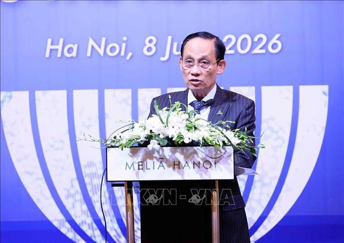Đồng chí Lê Hoài Trung, Ủy viên Bộ Chính trị, Bộ trưởng Bộ Ngoại giao phát biểu khai mạc. Ảnh: An Đăng/TTXVN