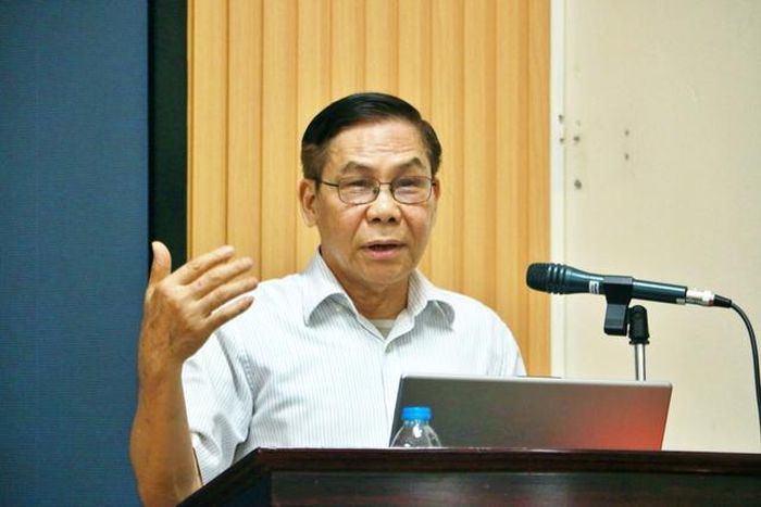 Ông Nguyễn Quốc Tuấn, báo cáo viên của Hội Luật gia Tp.Hà Nội tại hội nghị.