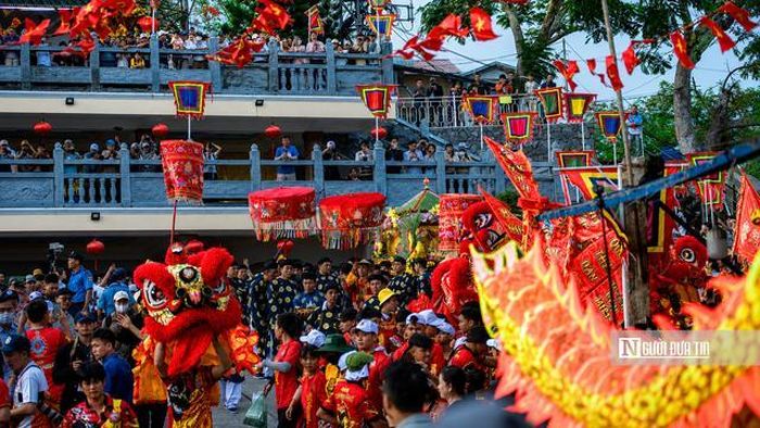 Lễ hội giữ vai trò đặc biệt trong đời sống văn hóa tinh thần của người dân An Giang và khu vực Nam Bộ. Những giá trị lịch sử, văn hóa, tín ngưỡng được cộng đồng gìn giữ, thực hành và trao truyền qua nhiều thế hệ, tạo nên sức lan tỏa sâu rộng trong đời sống tâm linh của người dân.