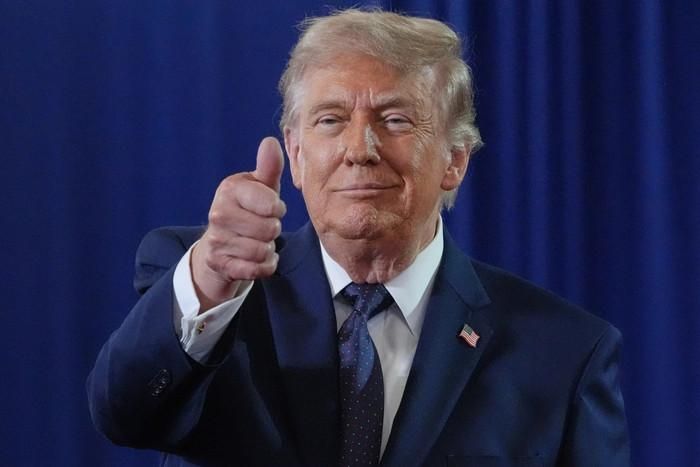 Hình ảnh Tổng thống Donald Trump tại Trường Cao đẳng Cộng đồng Rockland ở Suffern, New York, hôm 22/5. Ảnh: AP 