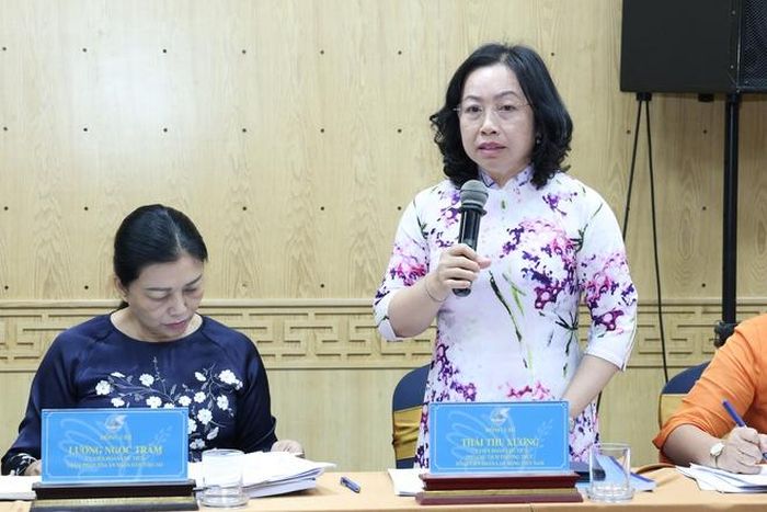 Các đại biểu góp ý tại Hội nghị