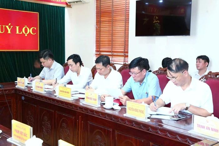Các đại biểu tham dự hội nghị.