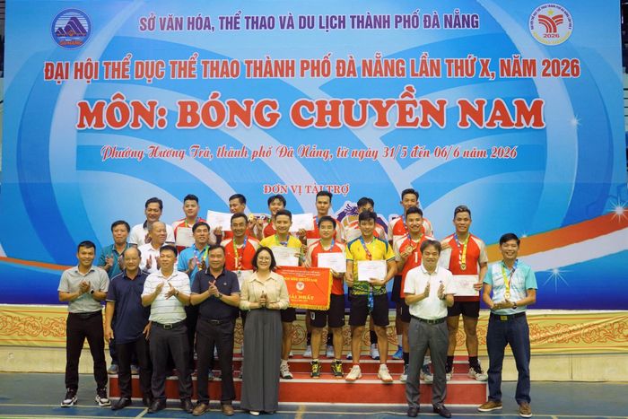 Phường Bàn Thạch giành chức vô địch môn bóng chuyền nam trong khuôn khổ Đại hội Thể dục thể thao thành phố Đà Nẵng lần thứ 10 năm 2026. Ảnh: NGUYÊN KHANG